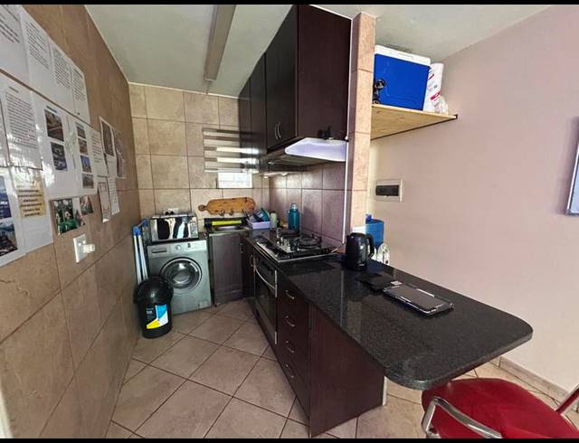2 BEDROOM PROPERTY TO RENT IN SUMMERFIELDS ESTATE